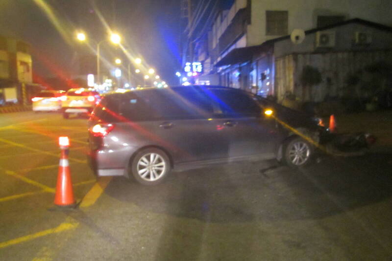 台中沙鹿汽机车碰撞事故。(警方提供) 台中沙鹿汽机车碰撞事故。(警方提供)